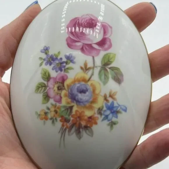 Trinket Jewelry Box Vintage Footed Floral Flowers East Germany - Picture 6 of 8
